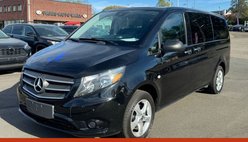 2018 Mercedes-Benz Metris Base