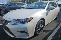 2017 Lexus ES 350 Base