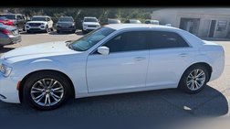 2018 Chrysler 300 Touring