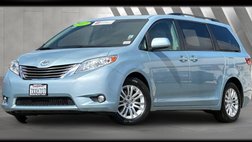 2017 Toyota Sienna XLE