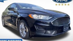 2020 Ford Fusion SE