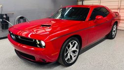 2016 Dodge Challenger SXT Plus