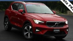 2023 Volvo XC40 B5 Plus Bright Theme