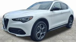 2025 Alfa Romeo Stelvio Base