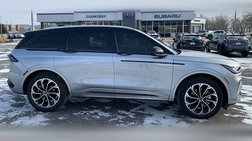 2025 Lincoln Nautilus Reserve