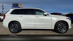 2022 Volvo XC90 T5 Momentum