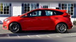 2017 Ford Focus ST