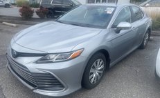 2024 Toyota Camry Hybrid LE