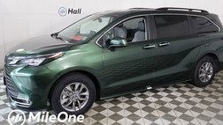 2024 Toyota Sienna XLE
