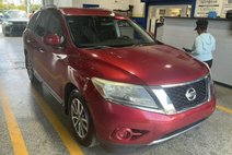 2015 Nissan Pathfinder S