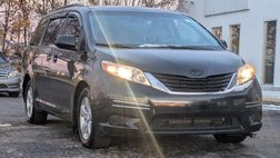 2014 Toyota Sienna LE
