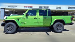 2026 Jeep Gladiator Sport
