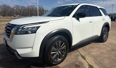 2024 Nissan Pathfinder S