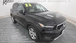 2022 Volvo XC40 T5 Momentum