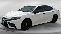 2022 Toyota Camry Hybrid SE