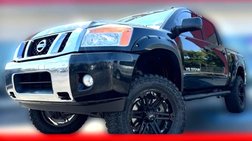 2015 Nissan Titan SV