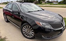 2015 Lincoln MKS Base