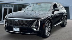 2024 Cadillac LYRIQ Luxury 2