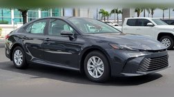 2026 Toyota Camry LE FWD