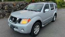 2009 Nissan Pathfinder LE 4WD