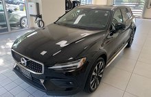 2023 Volvo V60 Cross Country B5 Ultimate
