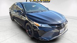 2020 Toyota Camry Hybrid XLE