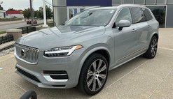 2025 Volvo XC90 T8 Core Bright Theme