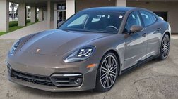 2023 Porsche Panamera 4 Platinum Edition