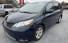 2011 Toyota Sienna LE 8-Passenger