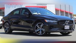 2021 Volvo S60 Recharge T8 R-Design Expression