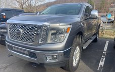 2016 Nissan Titan XD SL