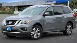 2018 Nissan Pathfinder SV