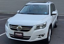 2011 Volkswagen Tiguan SE 4Motion