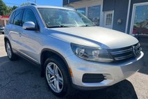 2017 Volkswagen Tiguan 2.0T Wolfsburg Edition 4Motion
