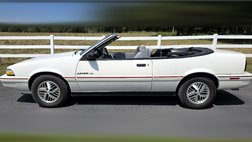 1992 Pontiac Sunbird SE