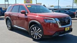 2022 Nissan Pathfinder Platinum
