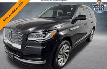 2022 Lincoln Navigator Standard