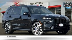 2023 BMW X7 M60i