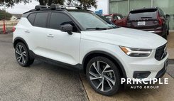 2019 Volvo XC40 T4 R-Design