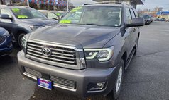 2022 Toyota Sequoia SR5