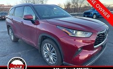 2022 Toyota Highlander Hybrid Platinum