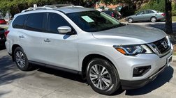 2019 Nissan Pathfinder SV