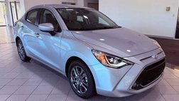 2019 Toyota Yaris XLE