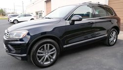 2016 Volkswagen Touareg VR6 Lux