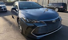 2022 Toyota Avalon Hybrid XLE