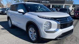 2026 Mitsubishi Outlander ES