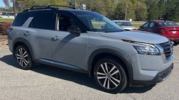 2023 Nissan Pathfinder Platinum