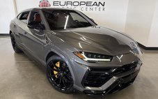 2022 Lamborghini Urus Base