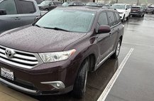 2013 Toyota Highlander SE