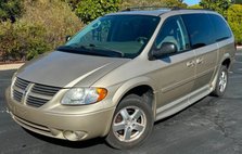 2005 Dodge Grand Caravan SXT